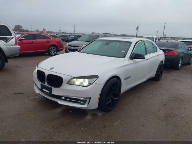 BMW 7 Series Image 10