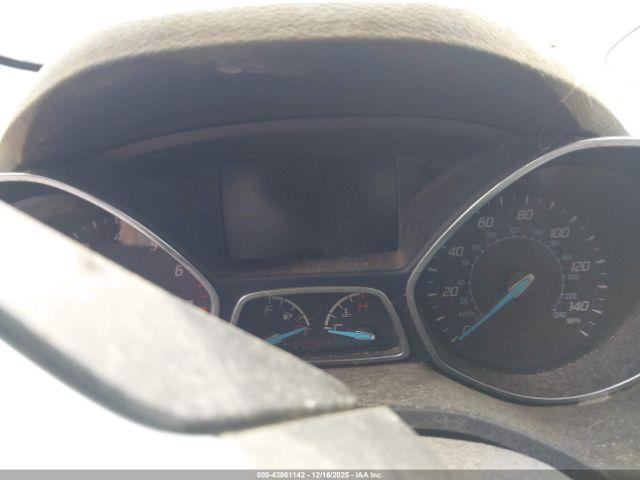 Ford Escape Titanium Image 9