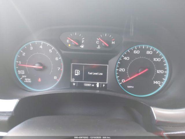 Chevrolet Traverse Ls Image 3