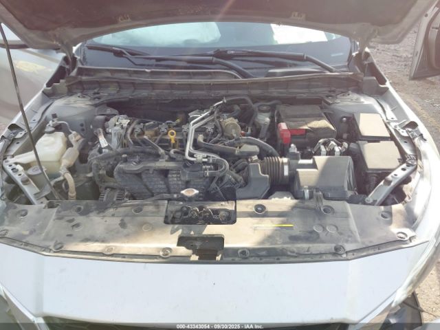 Nissan Altima Sl Fwd Image 2