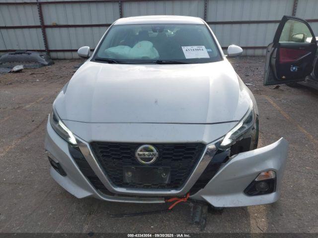 Nissan Altima Sl Fwd Image 11