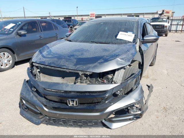 Honda Civic Sport Image 3