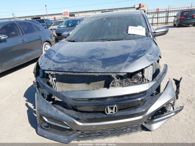 Honda Civic Sport Image 10