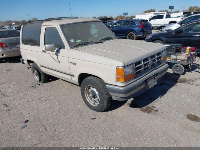  Salvage Ford Bronco
