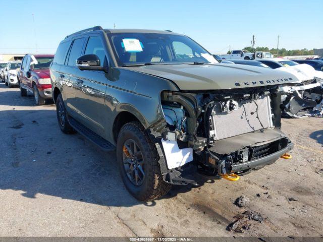  Salvage Ford Expedition