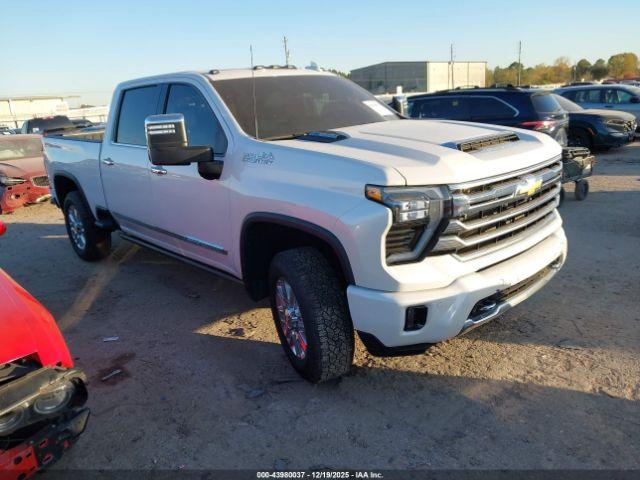  Salvage Chevrolet Silverado 2500