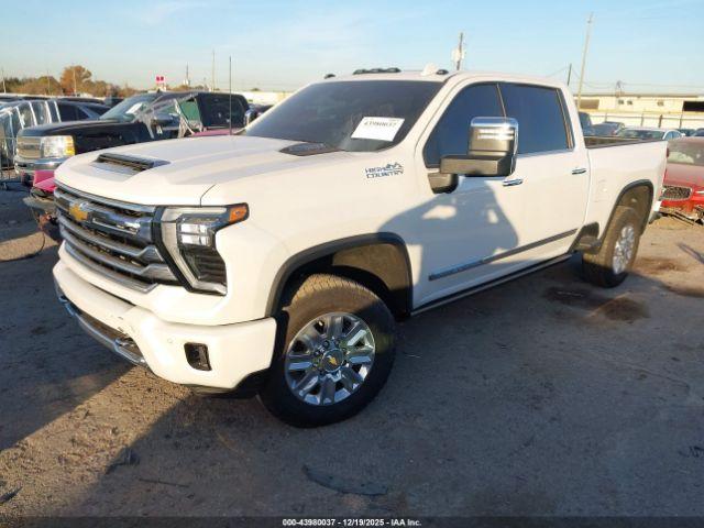 Chevrolet Silverado 2500 Image 4