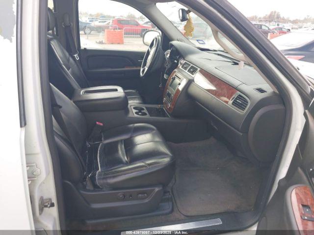 Chevrolet Tahoe Lt Image 4