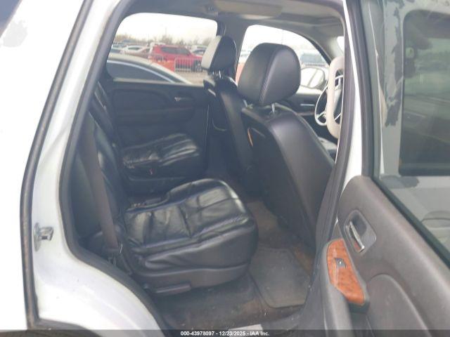 Chevrolet Tahoe Lt Image 7