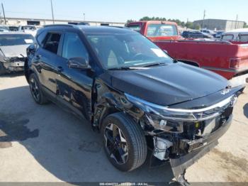 Salvage Kia Seltos