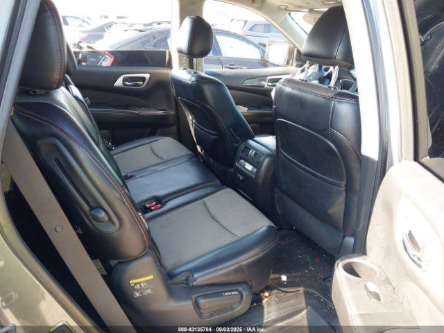 Nissan Pathfinder Sv Image 9