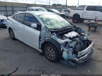  Salvage Toyota Prius