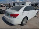 Chevrolet Cruze Ls Auto Image 3