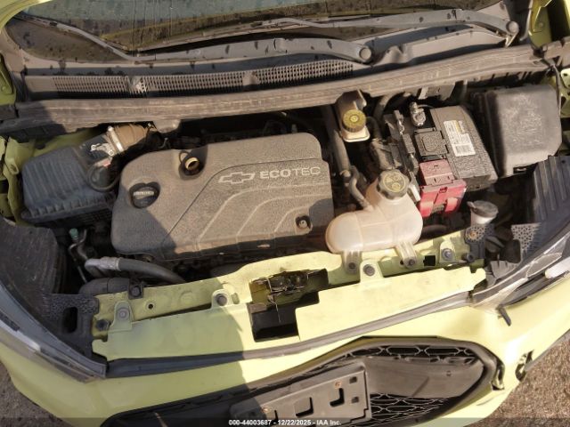 Chevrolet Spark Ls Cvt Image 9