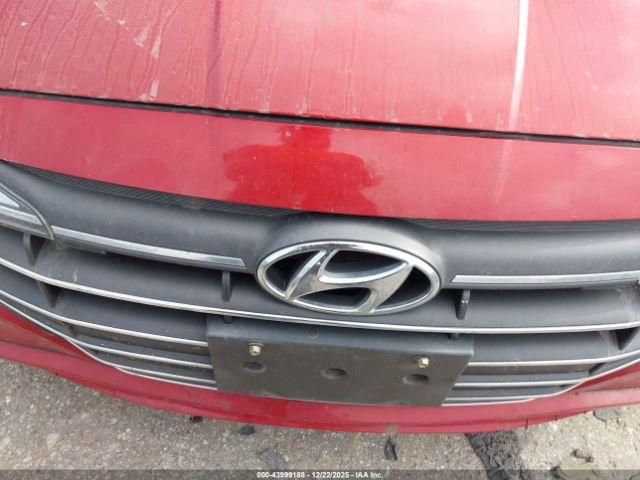 Hyundai ELANTRA Sel Image 9