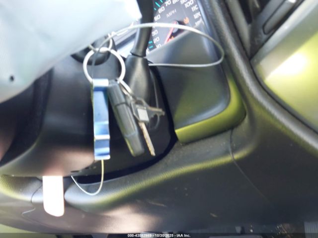 Chevrolet Silverado 1500 1lt Image 12