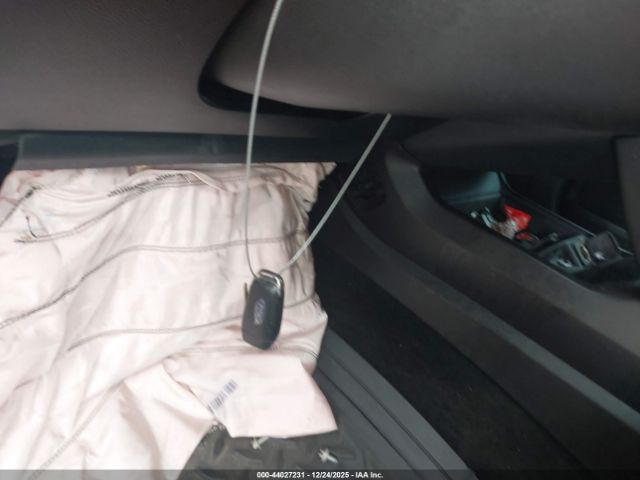 Ford Fusion Se Image 9