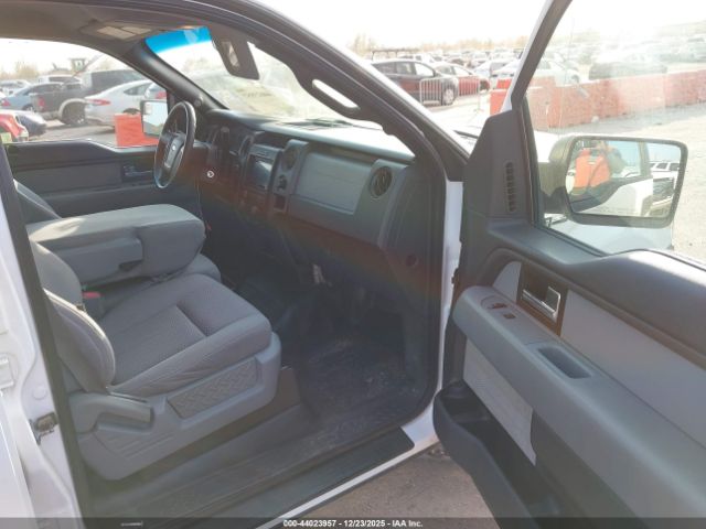 Ford F-150 Xl Image 14