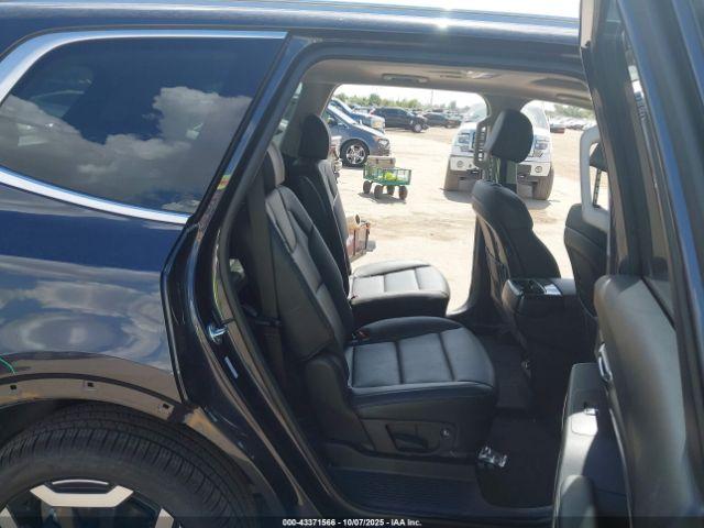 Kia Telluride S Image 8