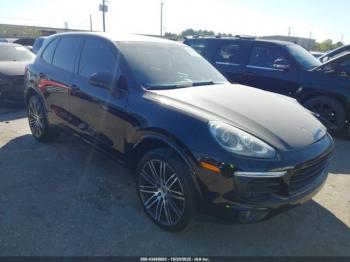  Salvage Porsche Cayenne