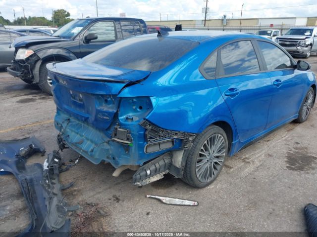 Kia Forte Gt-line Image 3