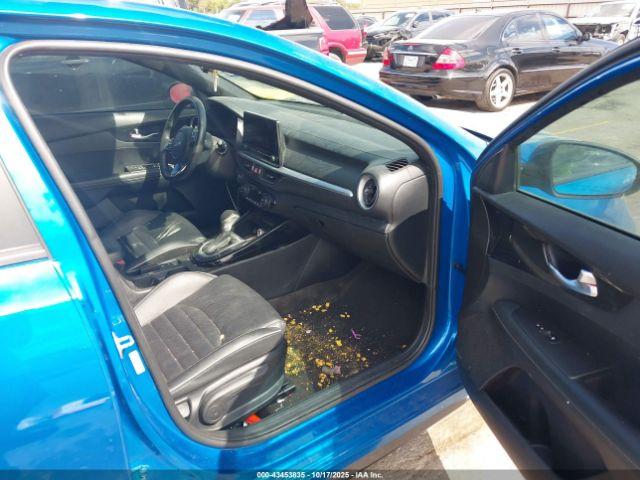 Kia Forte Gt-line Image 7