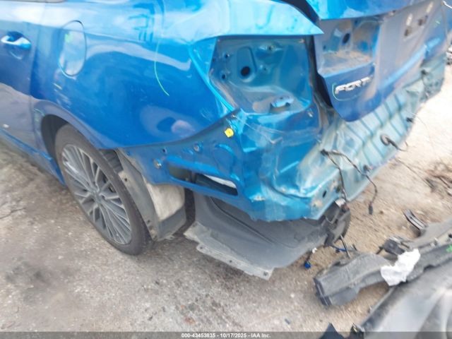 Kia Forte Gt-line Image 6