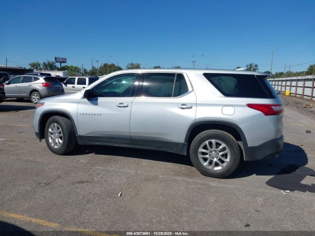 Chevrolet Traverse Ls Image 15