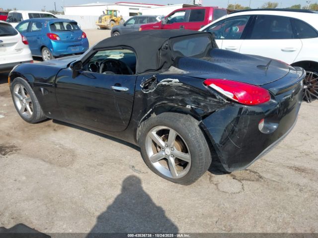 Pontiac Solstice Image 13