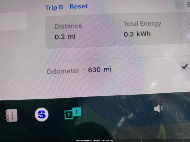 Tesla Model 3 Performance Image 7