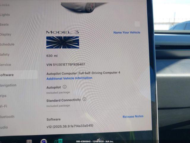 Tesla Model 3 Performance Image 11