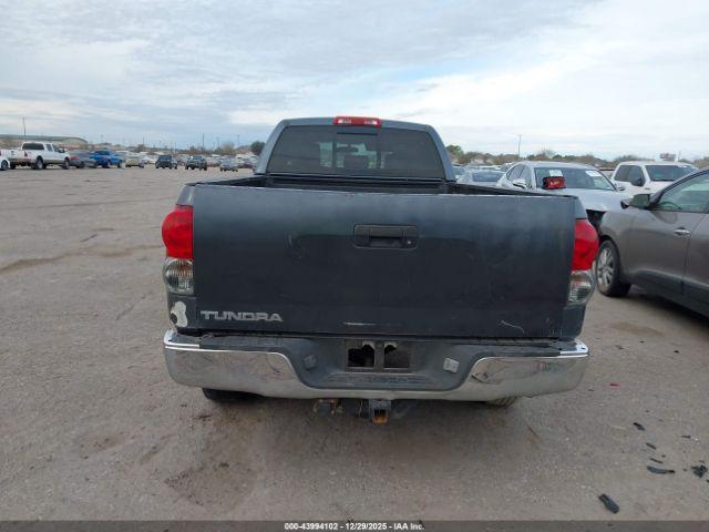 Toyota Tundra Sr5 5.7l V8 Image 2