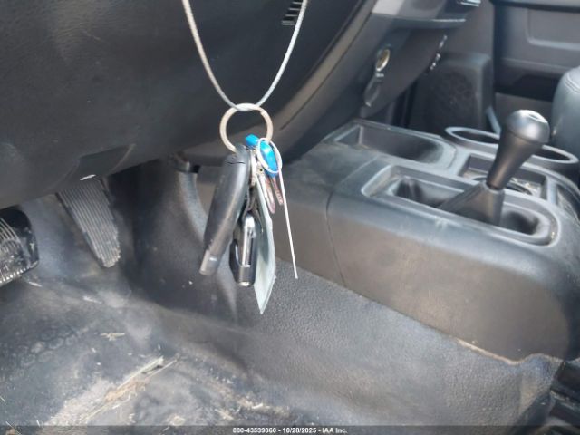 Ram 2500 Tradesman  4x4 8' Box Image 2