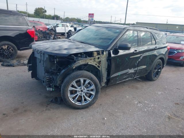 Ford Explorer Xlt Image 4