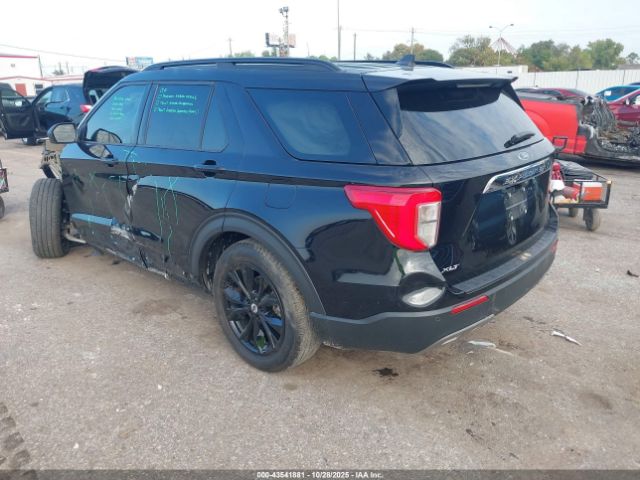 Ford Explorer Xlt Image 2