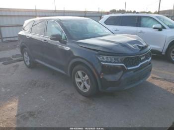  Salvage Kia Sorento