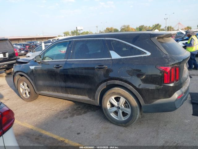 Kia Sorento Lx Image 2