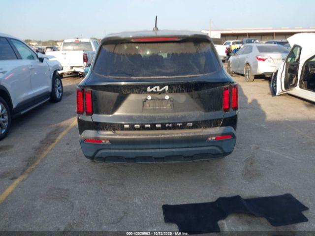 Kia Sorento Lx Image 13