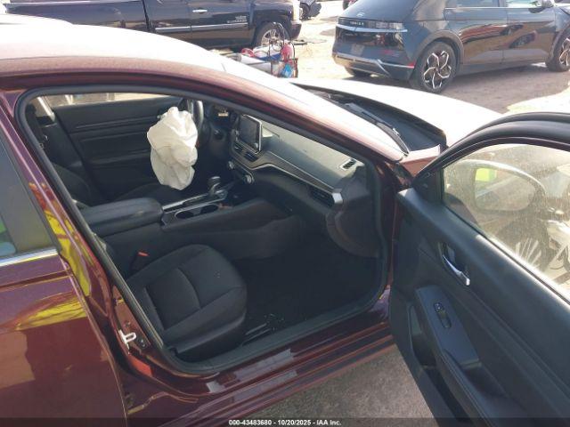 Nissan Altima Sv Fwd Image 7