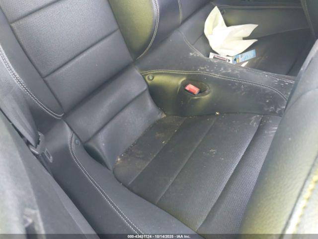 Ford Mustang Ecoboost Premium Image 6