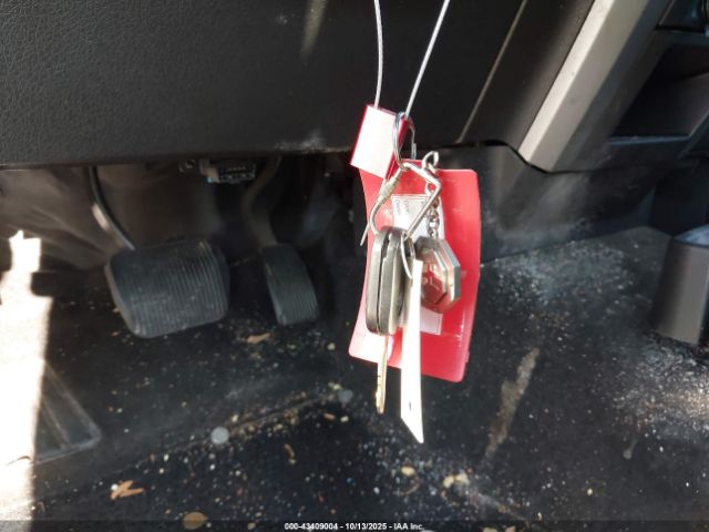 Ford F-150 Xlt Image 16