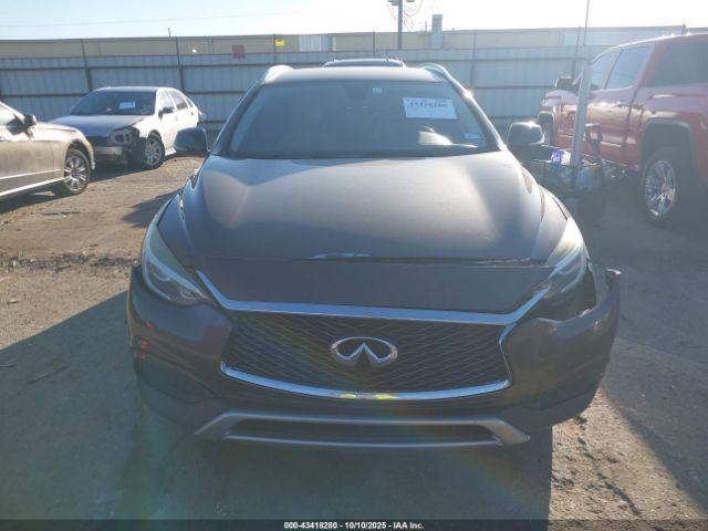 INFINITI Qx Luxury Image 5