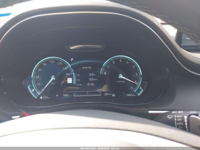 Genesis GV70 2.5t Awd Image 3