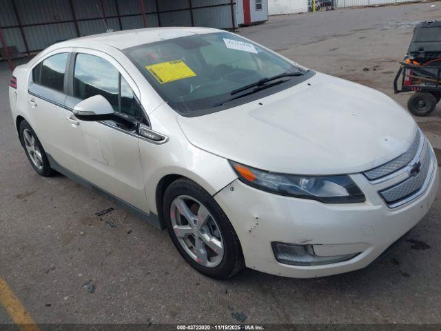  Salvage Chevrolet Volt
