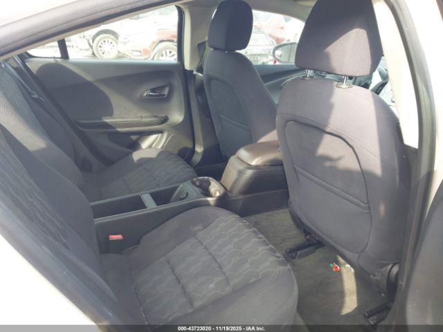 Chevrolet Volt Image 8