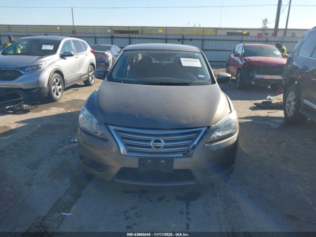 Nissan Sentra Image 14