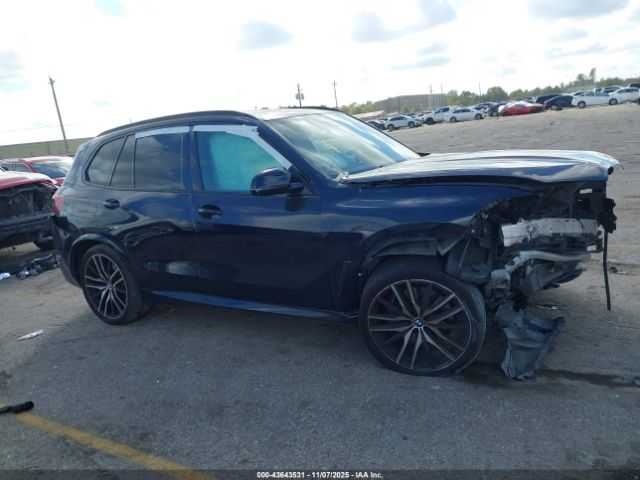 BMW X Series M50i Image 8