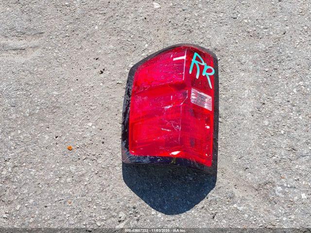 Chevrolet Silverado 1500 2lt Image 2