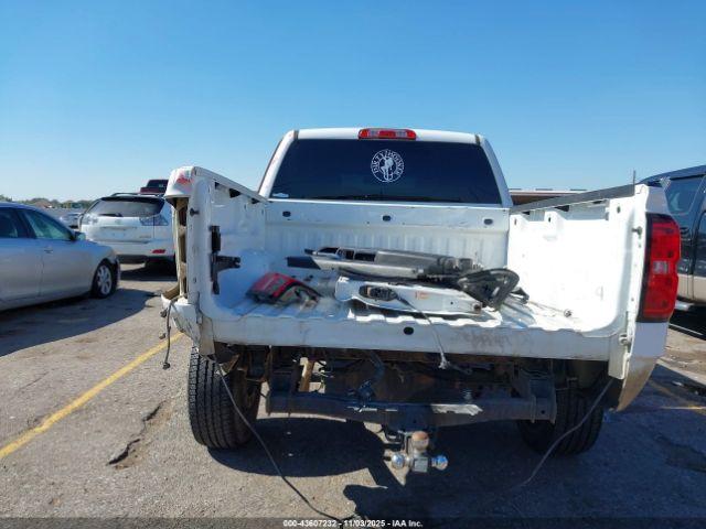 Chevrolet Silverado 1500 2lt Image 15