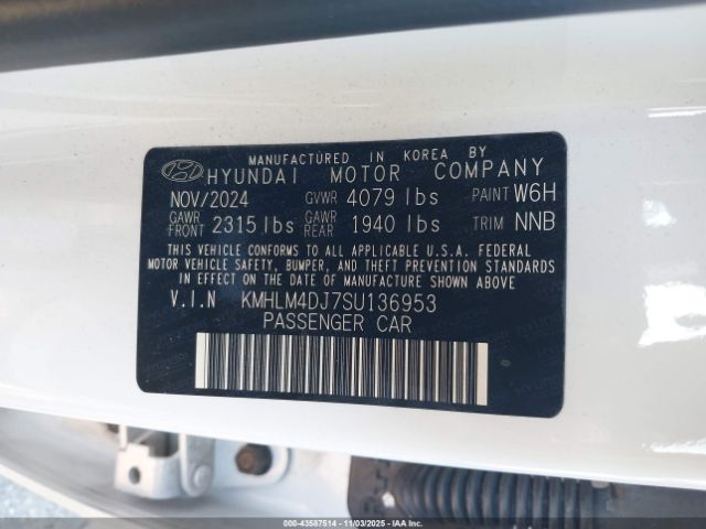 Hyundai ELANTRA Blue Image 17